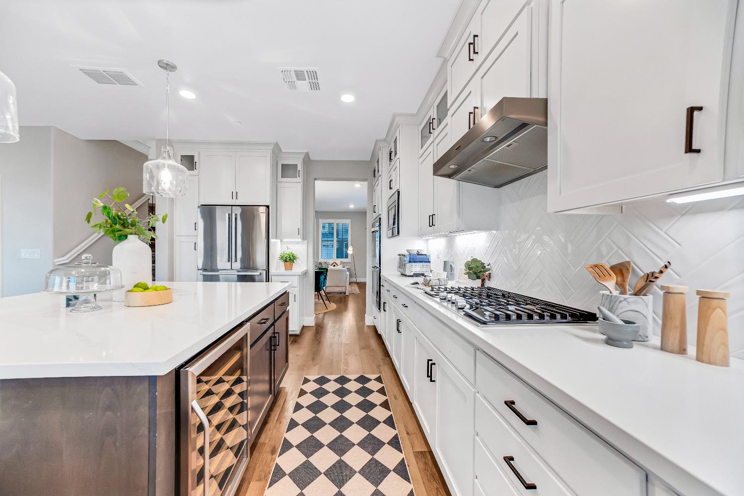 2947 Laredo Drive Rocklin, CA 95765 - Photo 43 of 65 a kitchen with stove and cabinets
