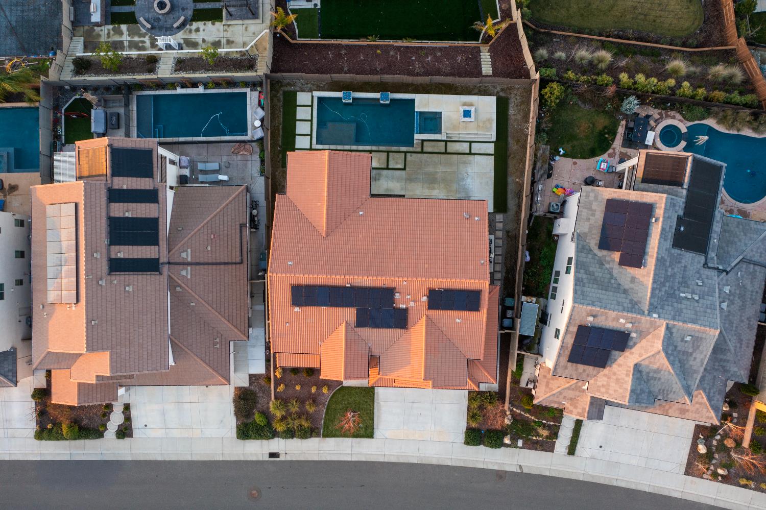 2947 Laredo Drive Rocklin, CA 95765 - Photo 63 of 65 a aerial view of a house with a yard and garage