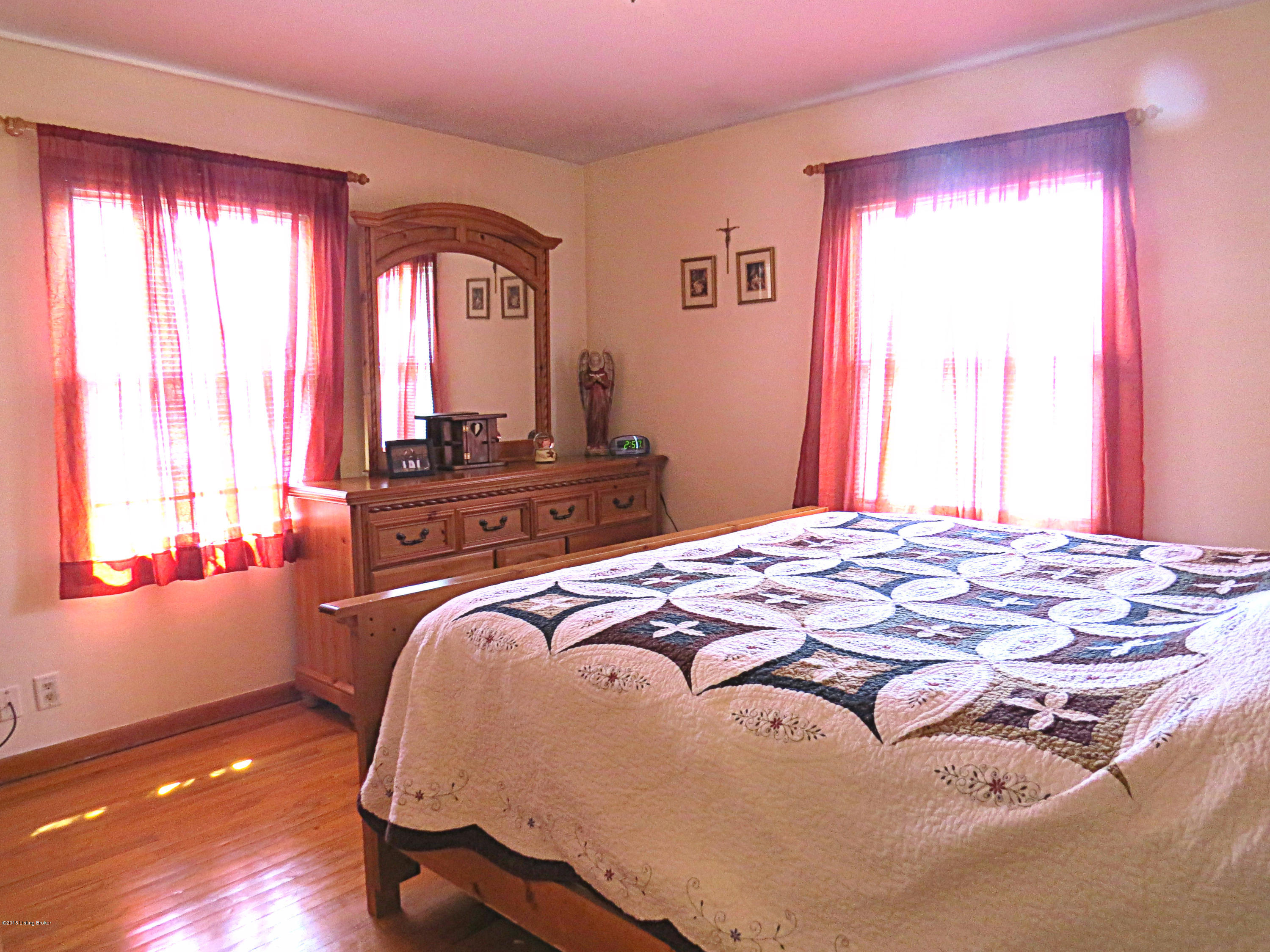 10509 Torrington Road Louisville, KY 40272 - Photo 13 of 25 Torrington15