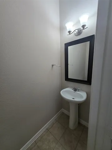 $2,400 | 9126 Monarch Field Lane, Cypress, TX 77433