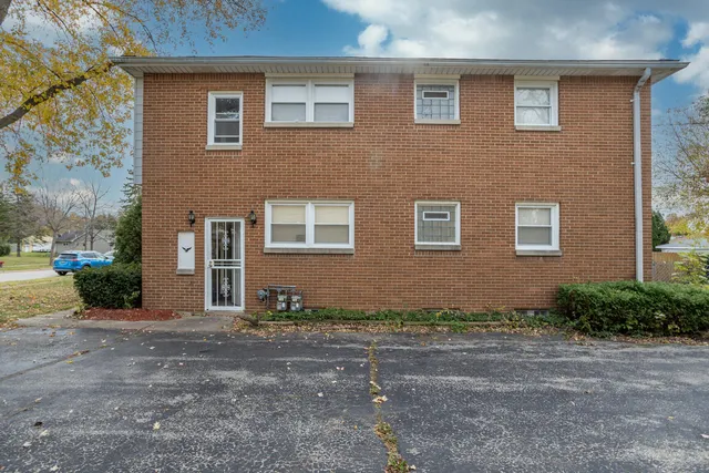 $225,000 | 6535 North 58th Street, Unit 6537, Milwaukee, WI 53223