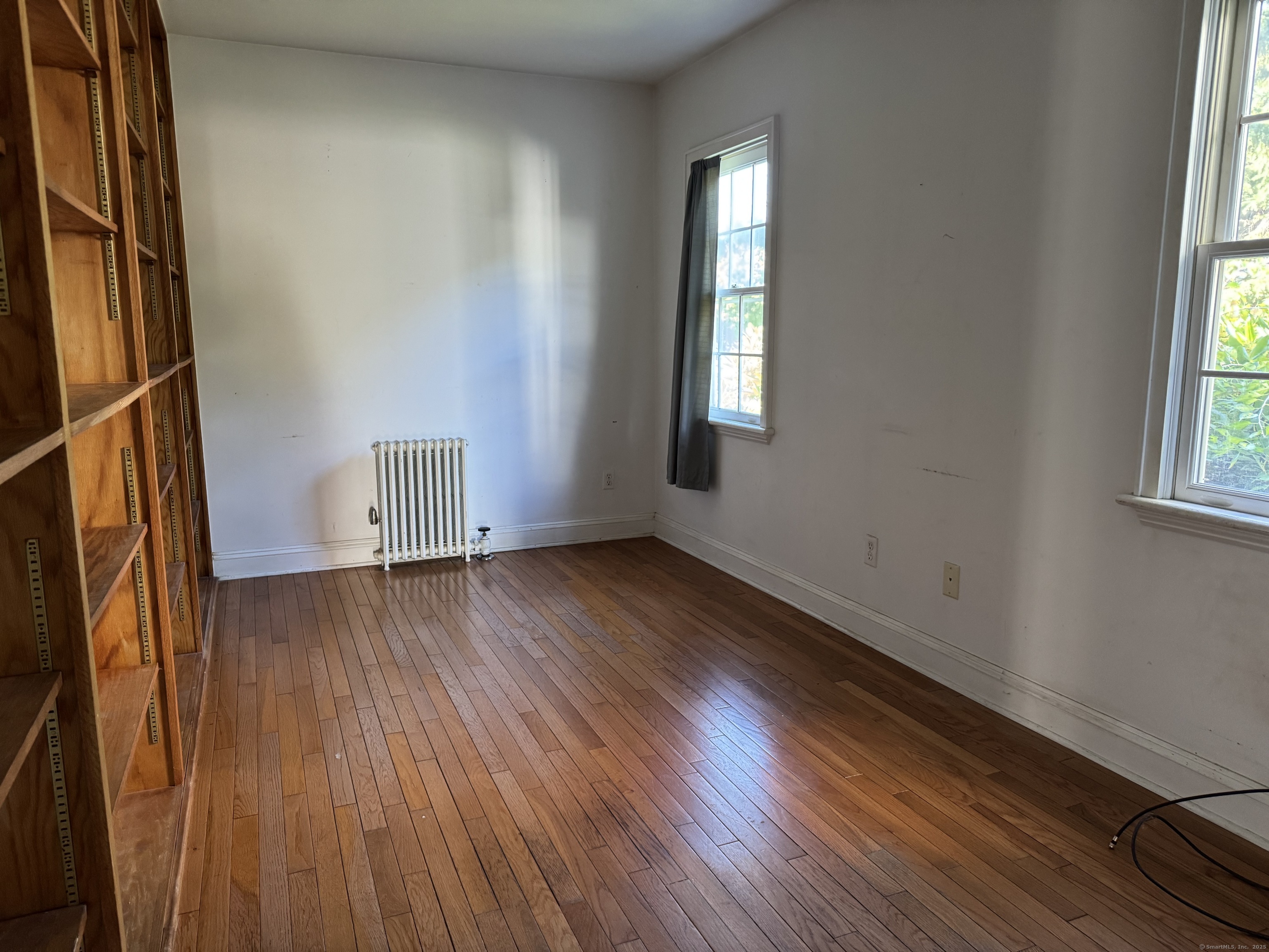 15 West Parish Road Westport, CT 06880 - Photo 12 of 26 Library / Bonus room/ Bedroom
