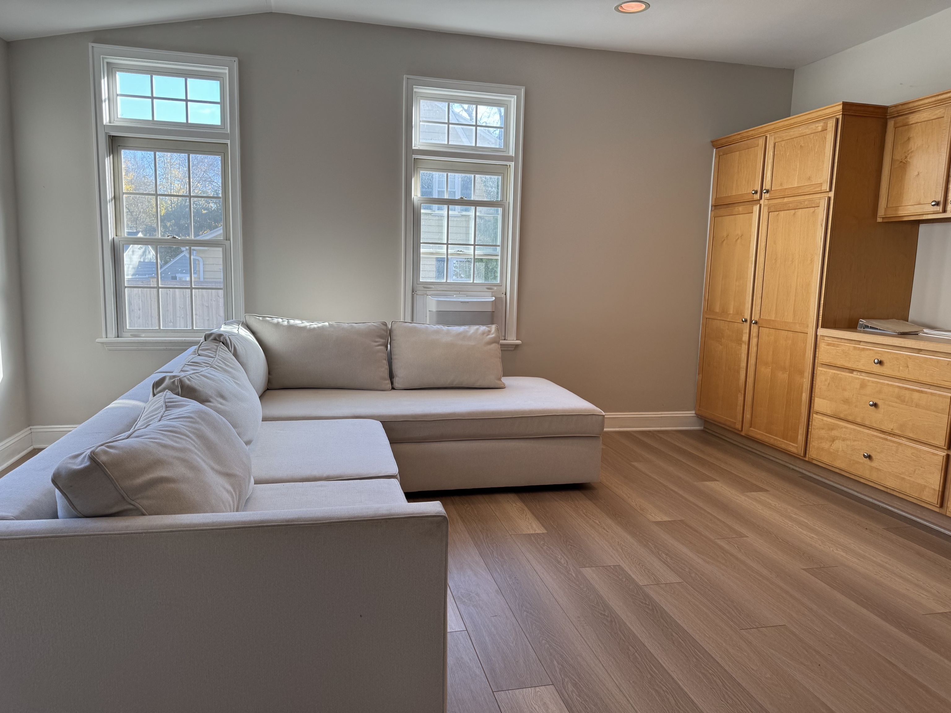 15 West Parish Road Westport, CT 06880 - Photo 3 of 26