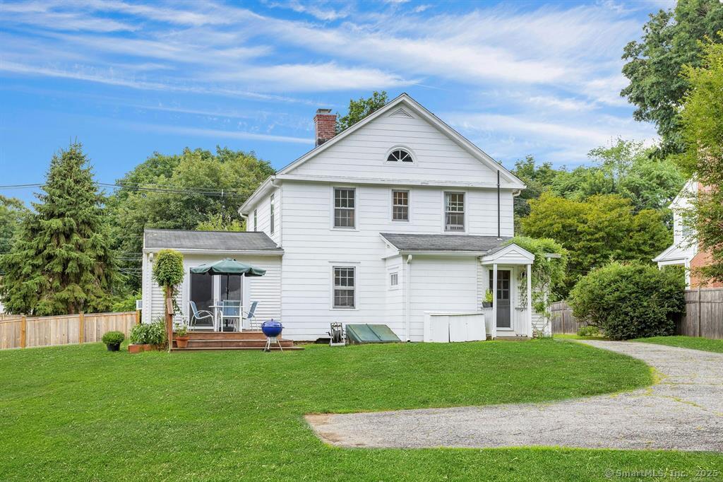 15 West Parish Road Westport, CT 06880 - Photo 6 of 26