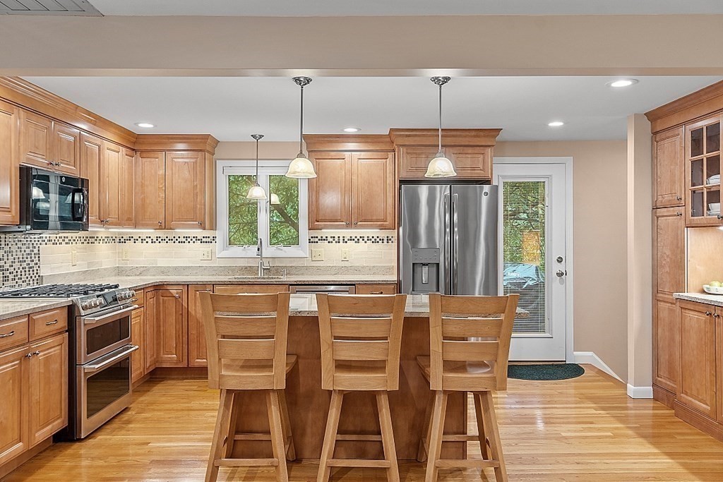 62 Patten Road Westford, MA 01886 - Photo 18 of 42 Gallery Image 18
