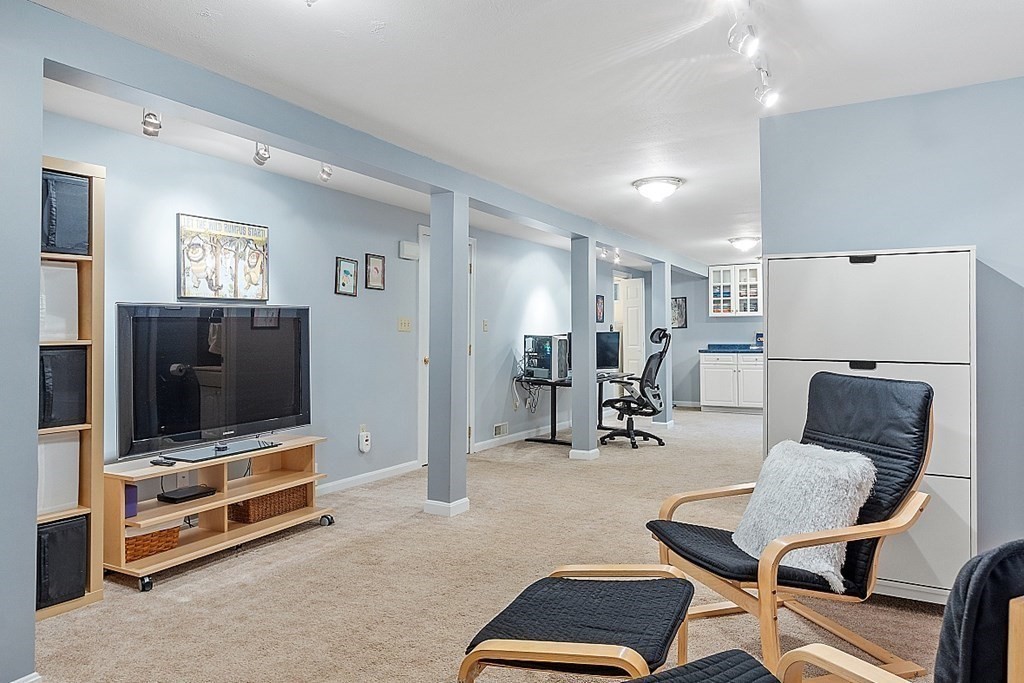 62 Patten Road Westford, MA 01886 - Photo 31 of 42 Gallery Image 31