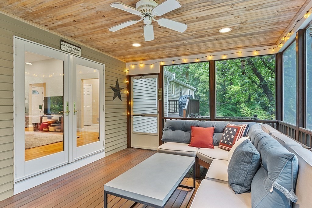 62 Patten Road Westford, MA 01886 - Photo 8 of 42 Gallery Image 8