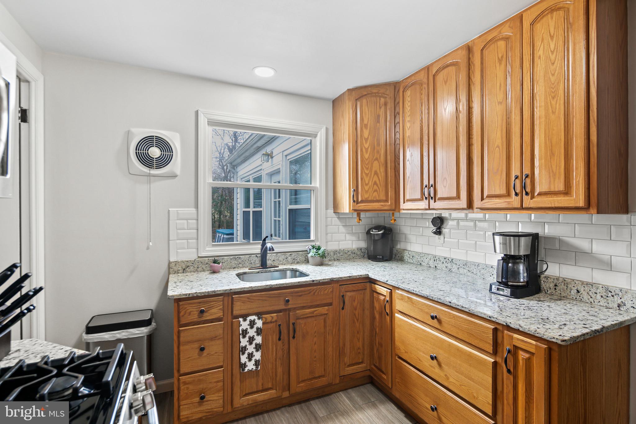 1111 Oakland Terrace Road Halethorpe, MD 21227 - Photo 11 of 27 Gallery Image 11