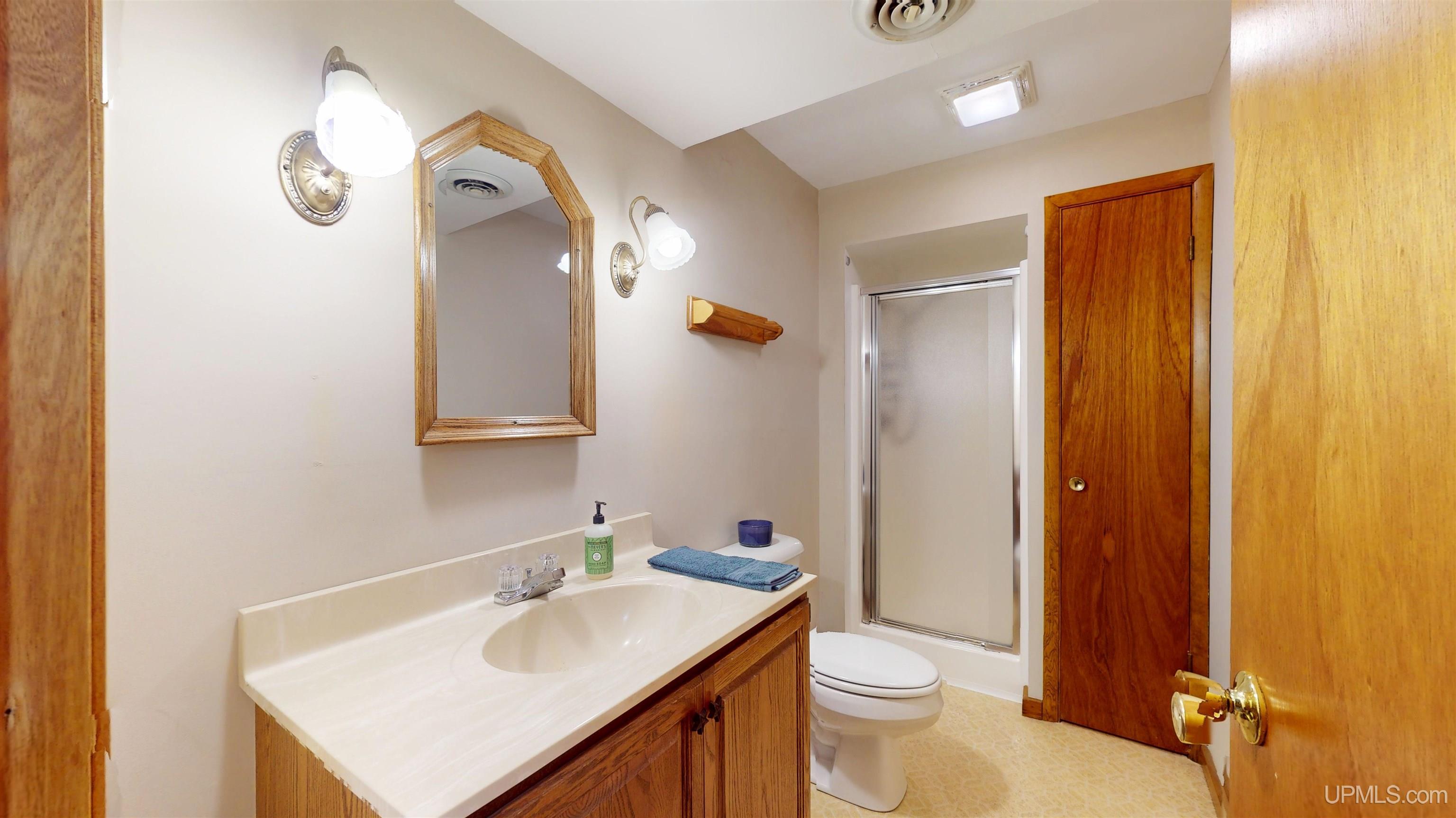 205 North Rose Street Ishpeming, MI 49849 - Photo 28 of 47