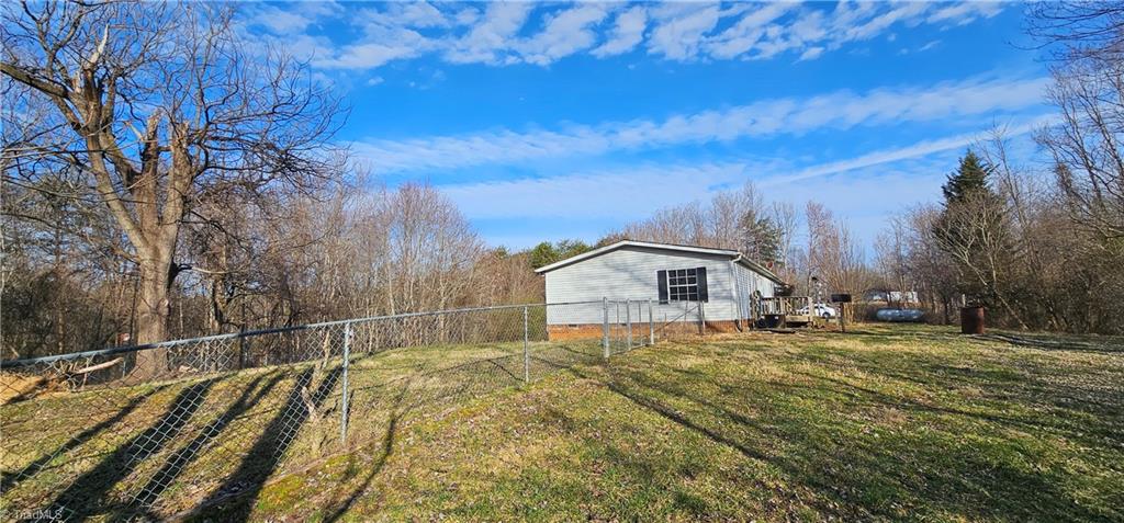 1342 Bob Mabe Road Danbury, NC 27016 - Photo 5 of 21