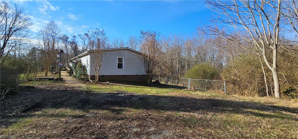 1342 Bob Mabe Road Danbury, NC 27016 - Photo 6 of 21