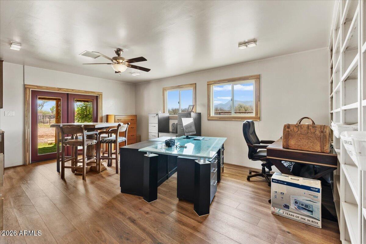 1226 West Peterson Road Camp Verde, AZ 86322 - Photo 20 of 46 26-Office