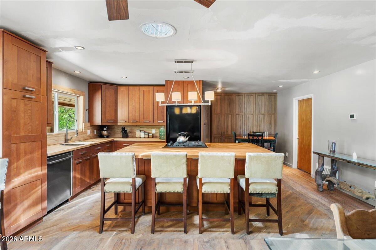 1226 West Peterson Road Camp Verde, AZ 86322 - Photo 5 of 46 12-Kitchen