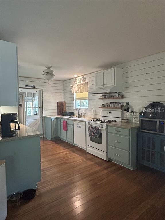 14635 Dupree Road Wimauma, FL 33598 - Photo 3 of 40