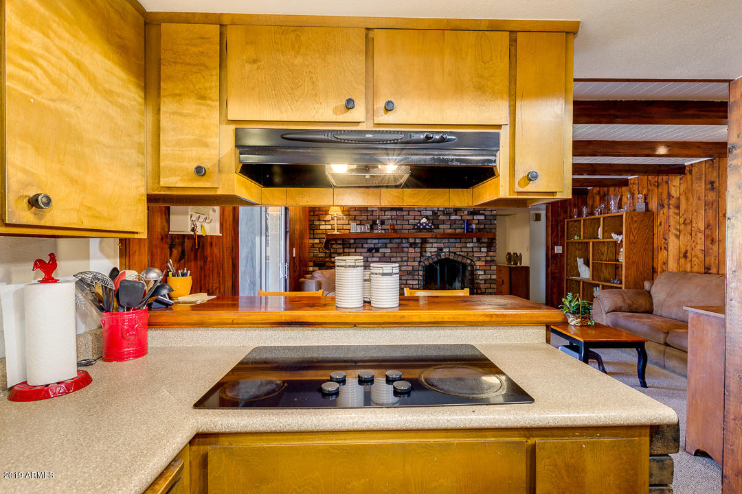 4234 West Redfield Road Phoenix, AZ 85053 - Photo 11 of 32 13- Redfield
