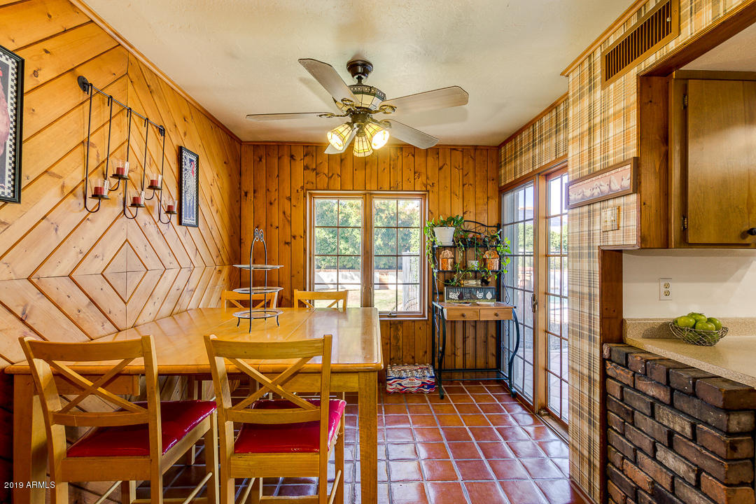 4234 West Redfield Road Phoenix, AZ 85053 - Photo 15 of 32 17- Redfield