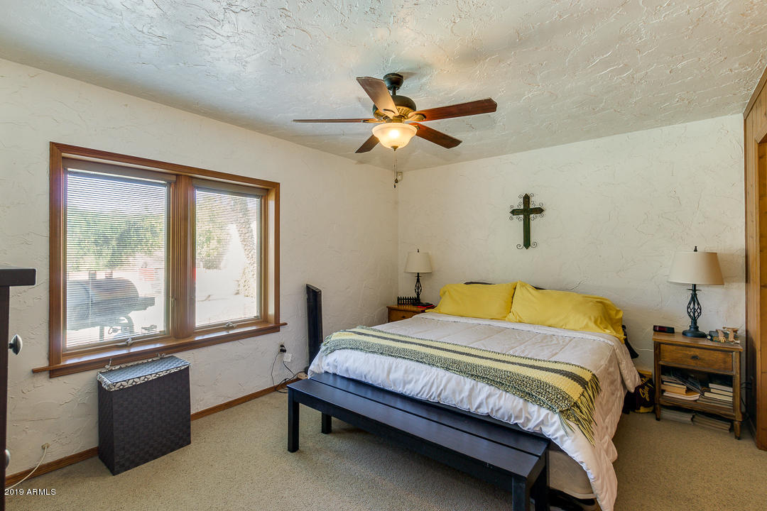 4234 West Redfield Road Phoenix, AZ 85053 - Photo 17 of 32 19- Redfield