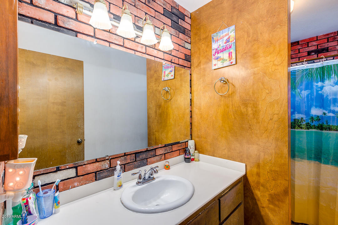 4234 West Redfield Road Phoenix, AZ 85053 - Photo 24 of 32 26- Redfield