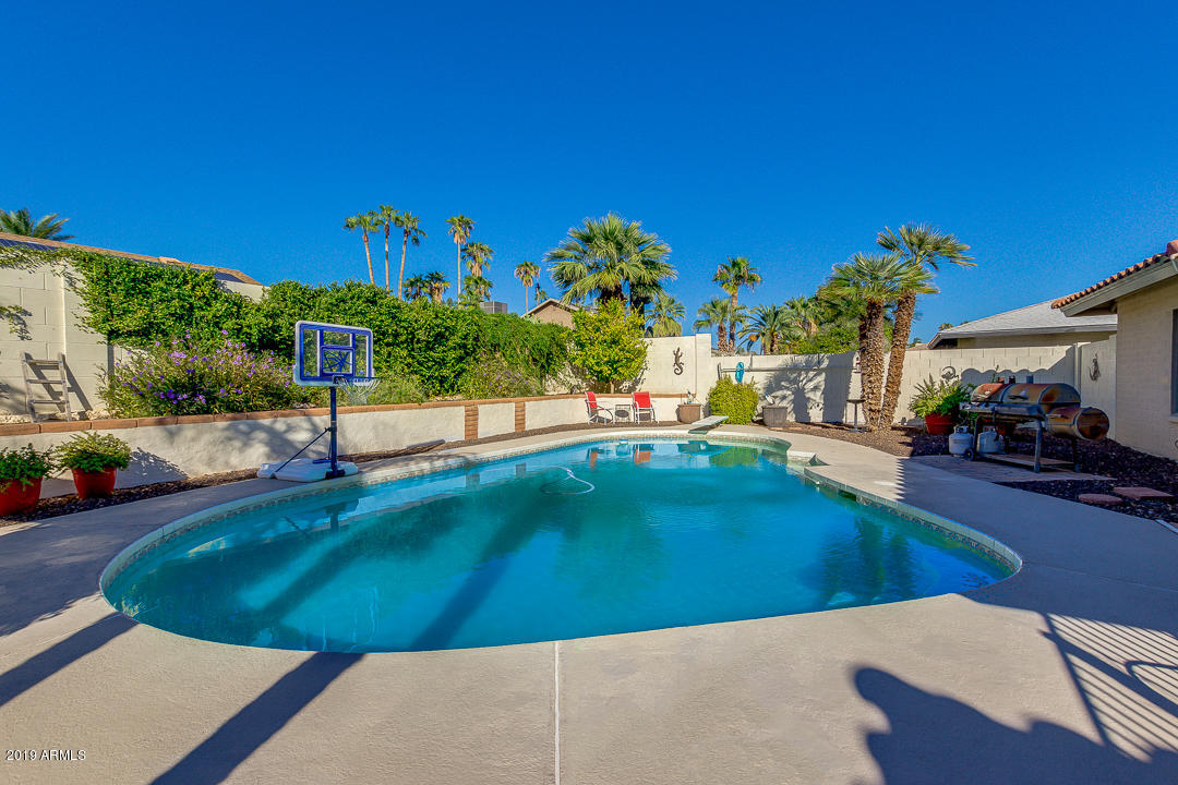 4234 West Redfield Road Phoenix, AZ 85053 - Photo 32 of 32 35- Redfield
