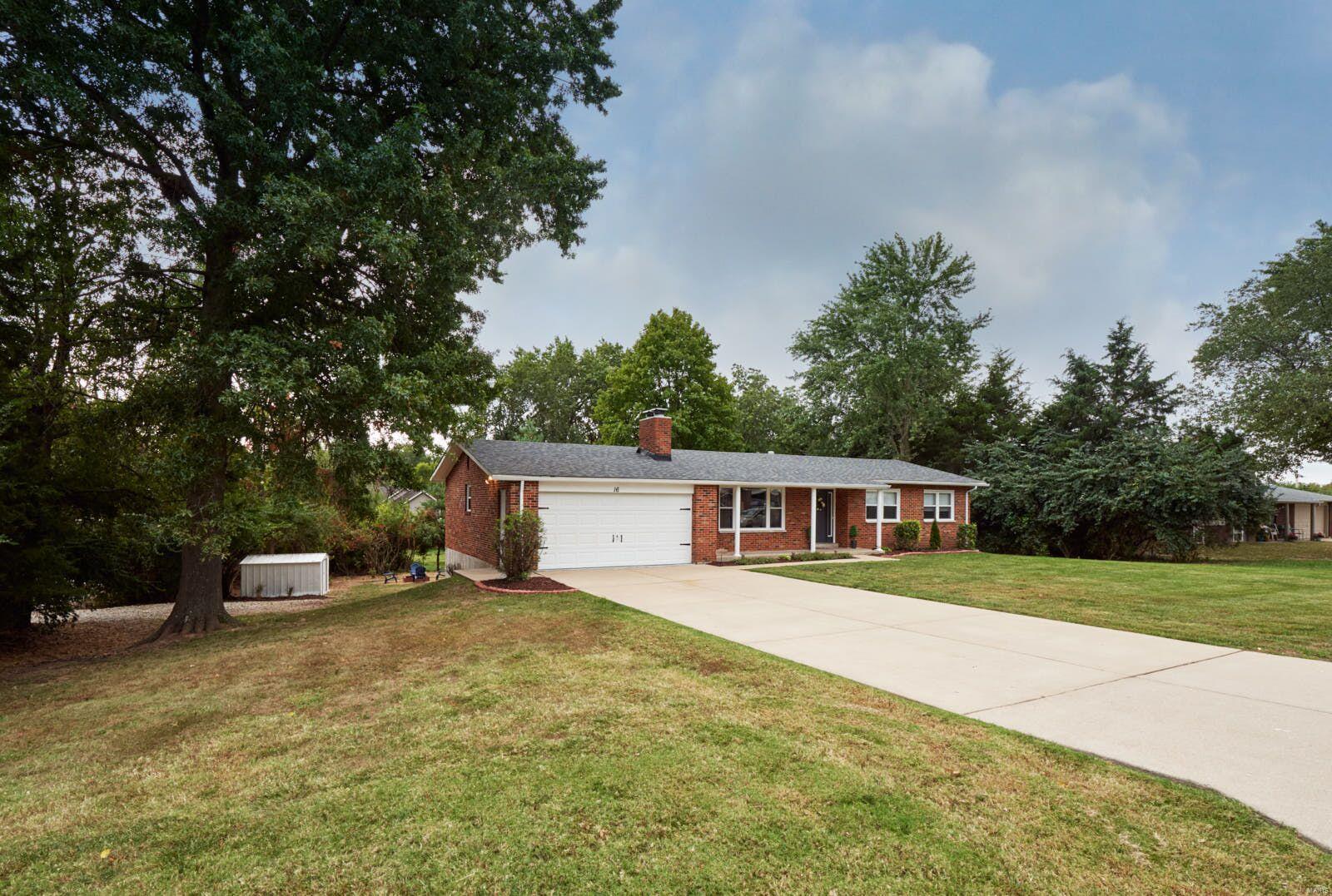 16 Pines Drive St. Peters, MO 63376 - Photo 3 of 35