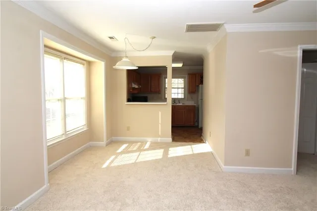 $1,800 | 28 Cedar Knoll Drive, Greensboro, NC 27407