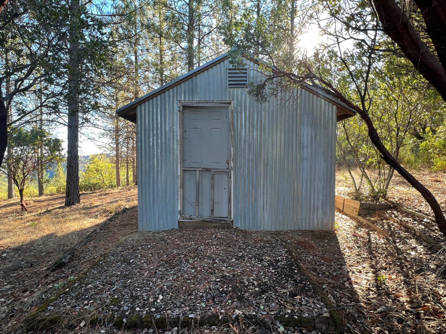 15375 Cliff Road Nevada City, CA 95959 - Photo 7 of 9