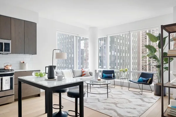 $4,260 | 225 East 39th Street, Unit 22H | Murray Hill