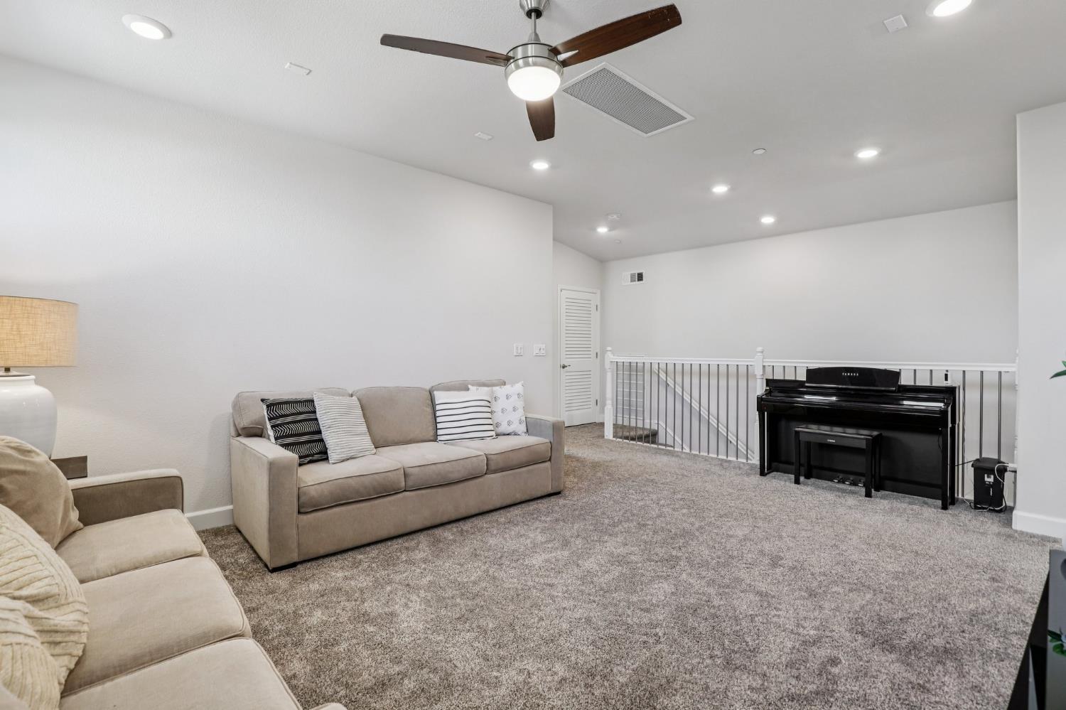 2823 Broken Bit Lane Rocklin, CA 95765 - Photo 28 of 40