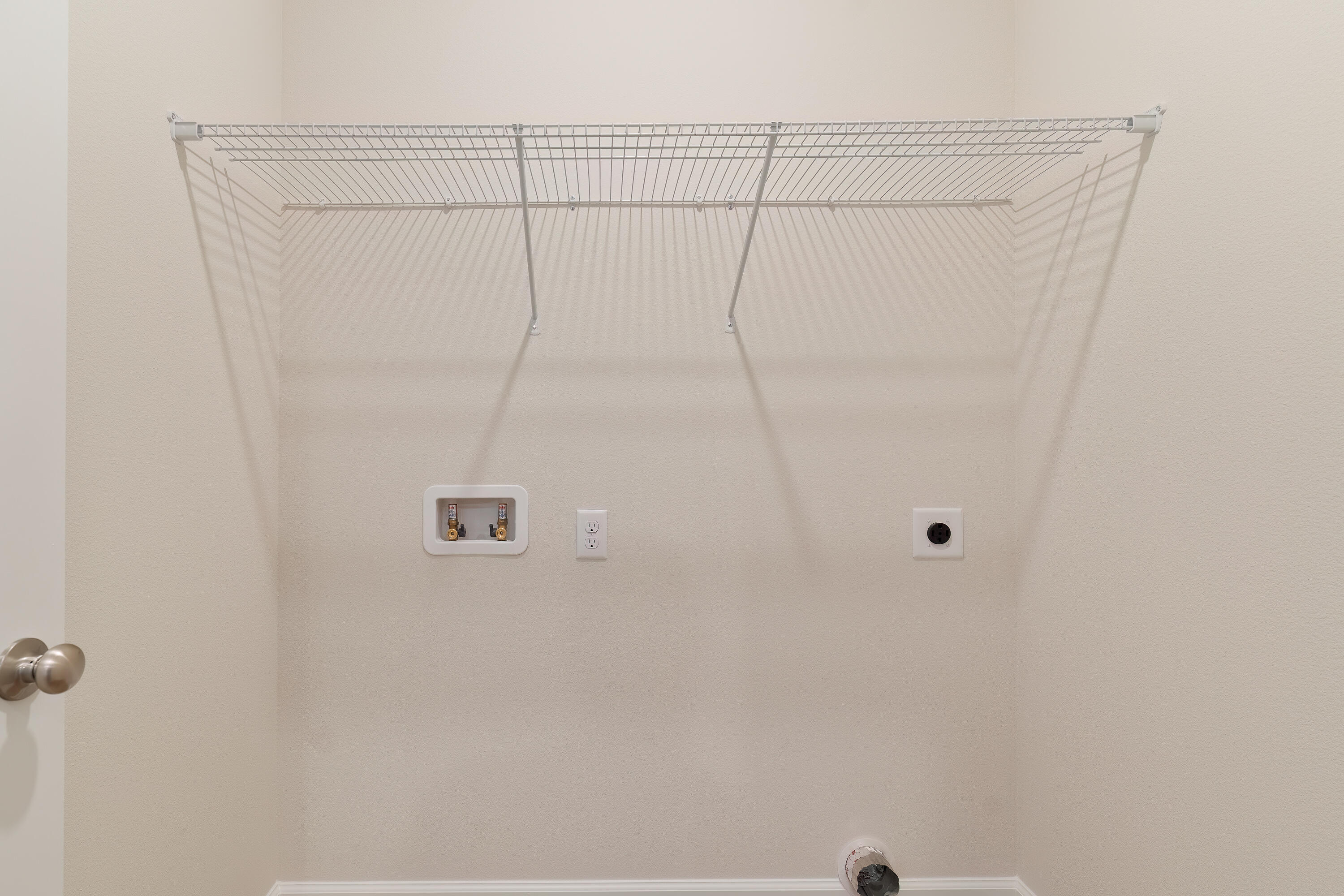 6194 Winstead Cove Crestview, FL 32539 - Photo 13 of 15 a bathroom with a shower