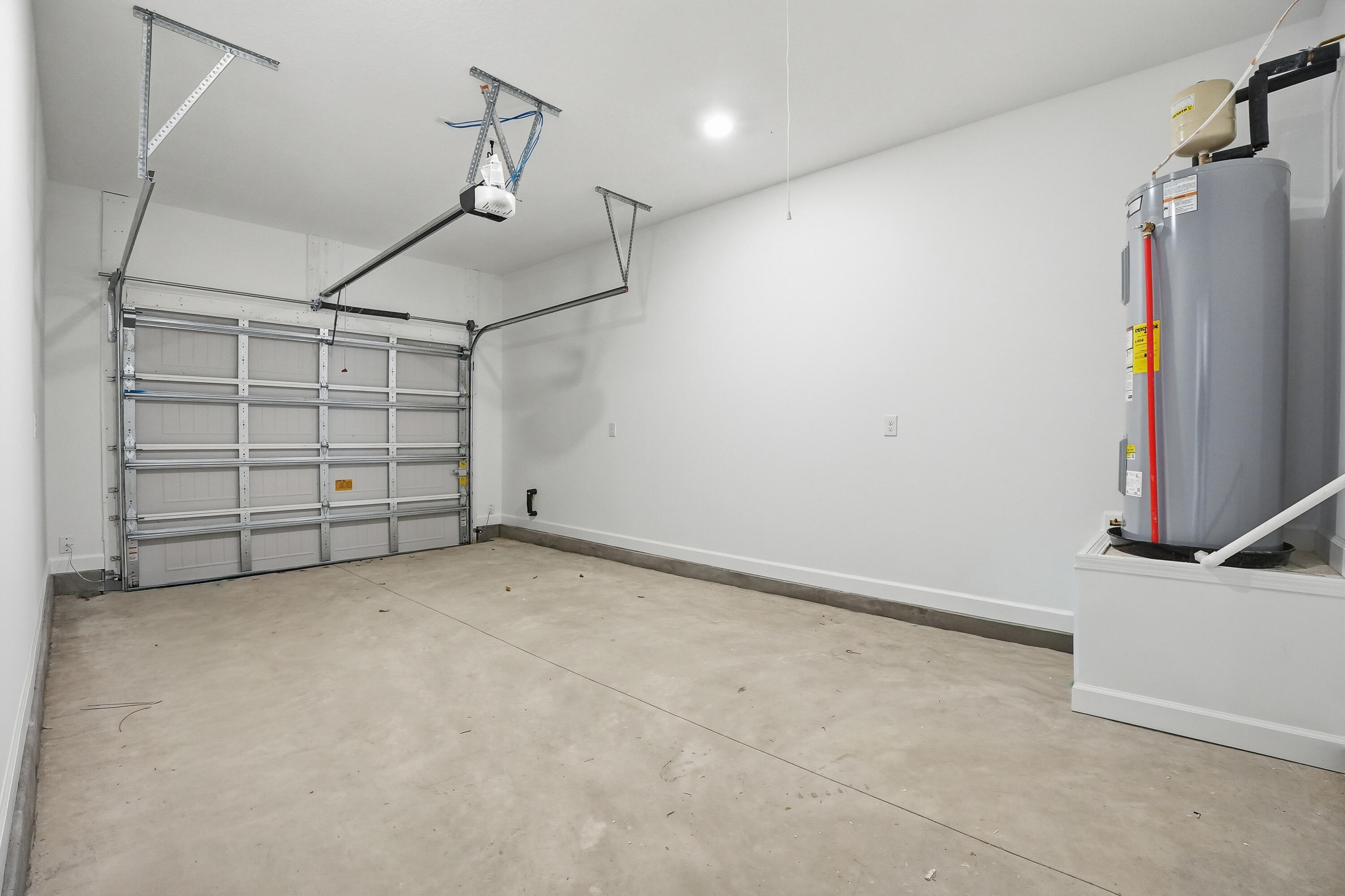 6194 Winstead Cove Crestview, FL 32539 - Photo 14 of 17 a view of a garage