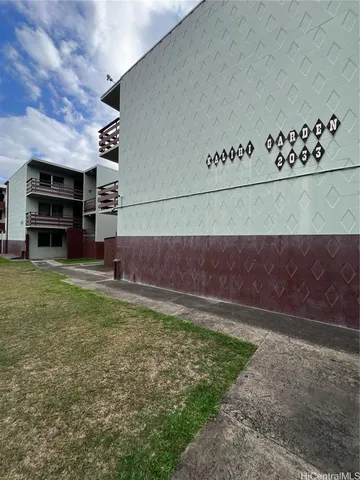 $323,000 | 2033 Wilcox Lane, Unit B314, Honolulu, HI 96819