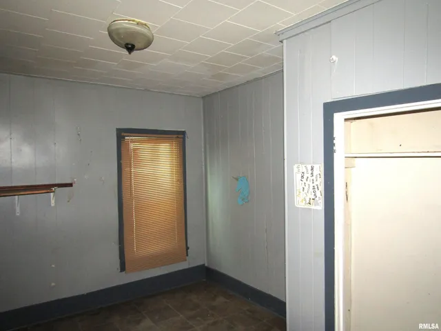 $25,000 | 643 East Polk Street, Cuba, IL 61427