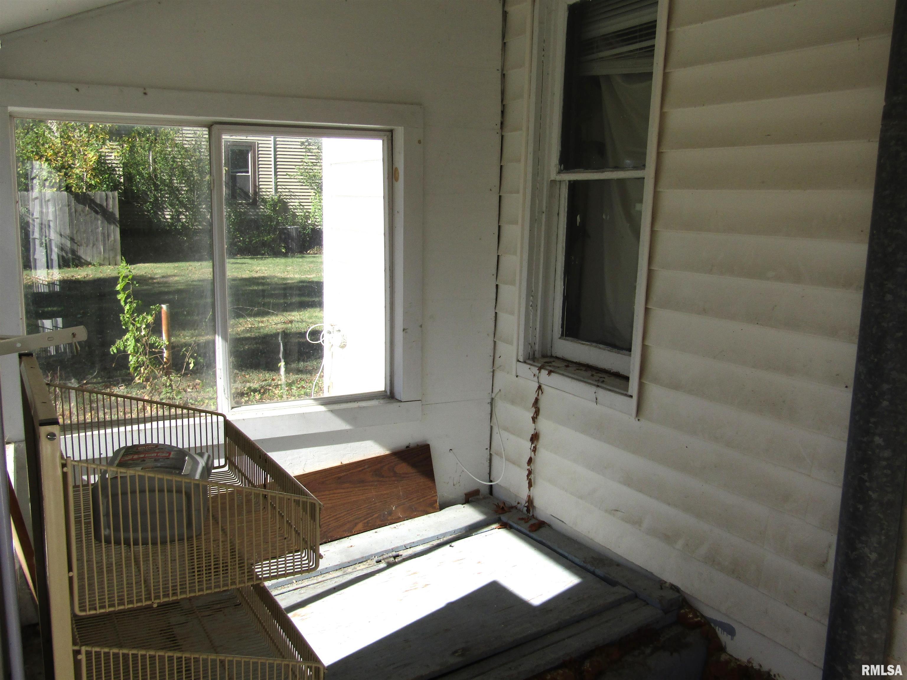 643 East Polk Street Cuba, IL 61427 - Photo 26 of 32