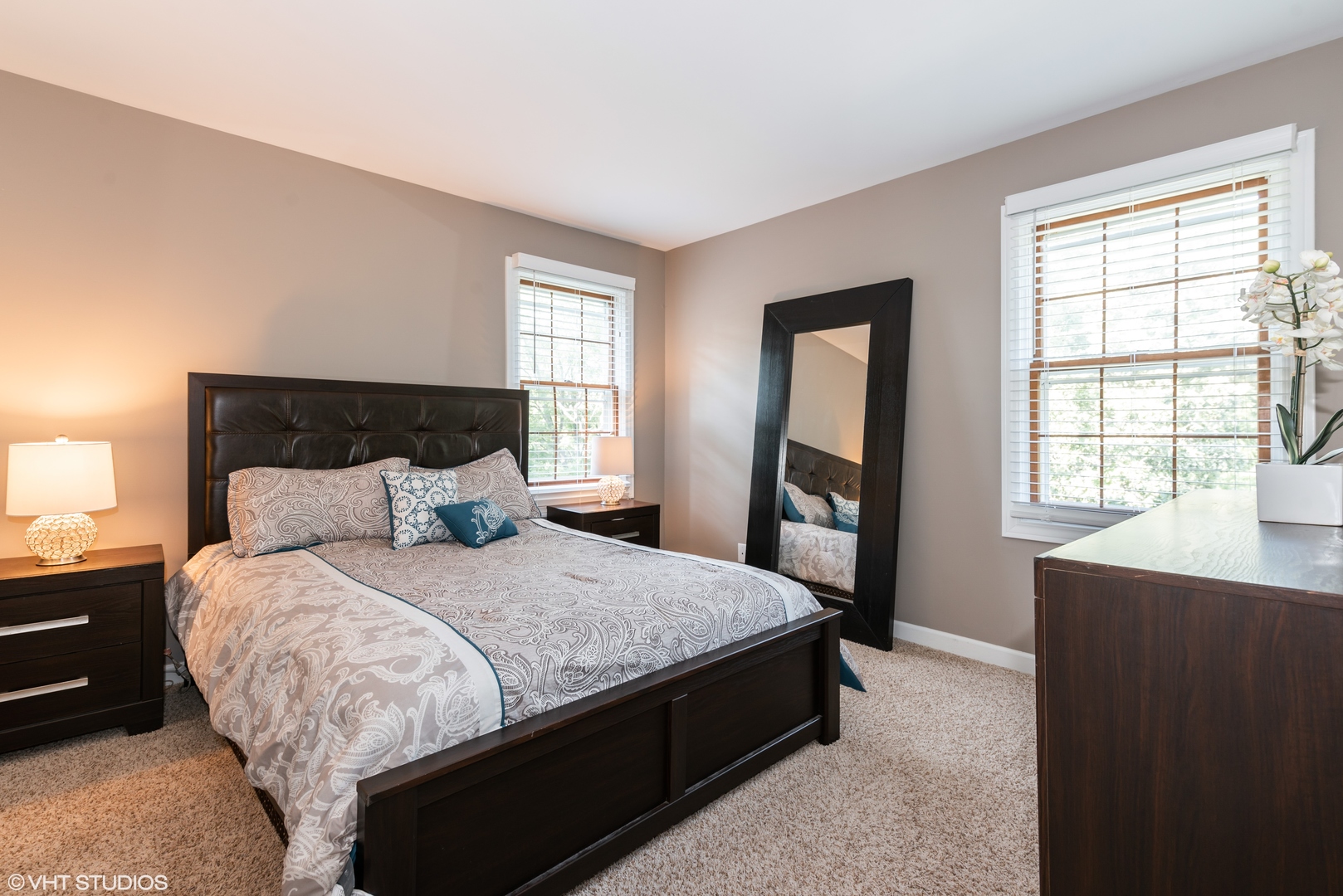 35W521 Parsons Road Dundee, IL 60102 - Photo 13 of 18 a bedroom with a large bed and a window