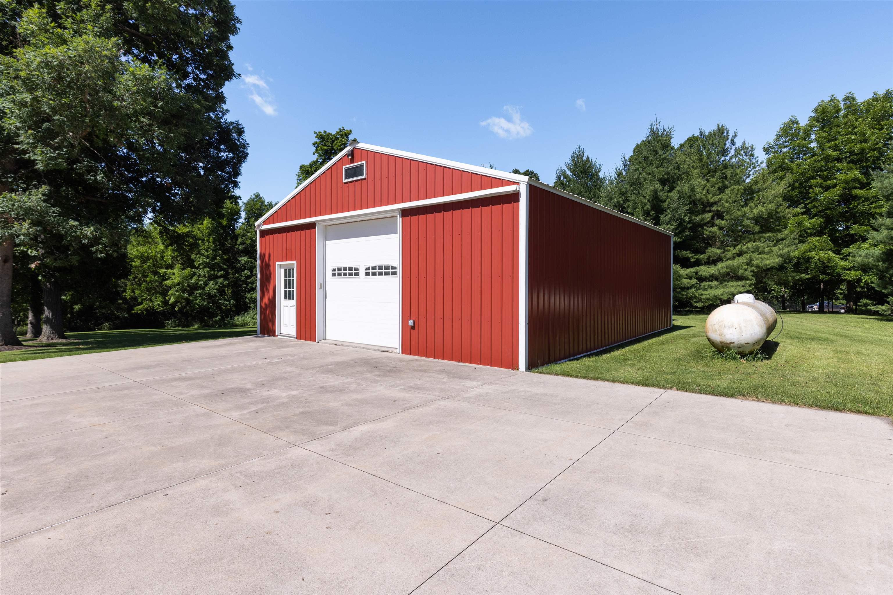 1048 North Blind Road Chana, IL 61015 - Photo 39 of 45