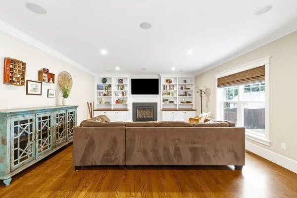 $2,595,000 | 14 Rockwood Lane, Needham, MA 02492