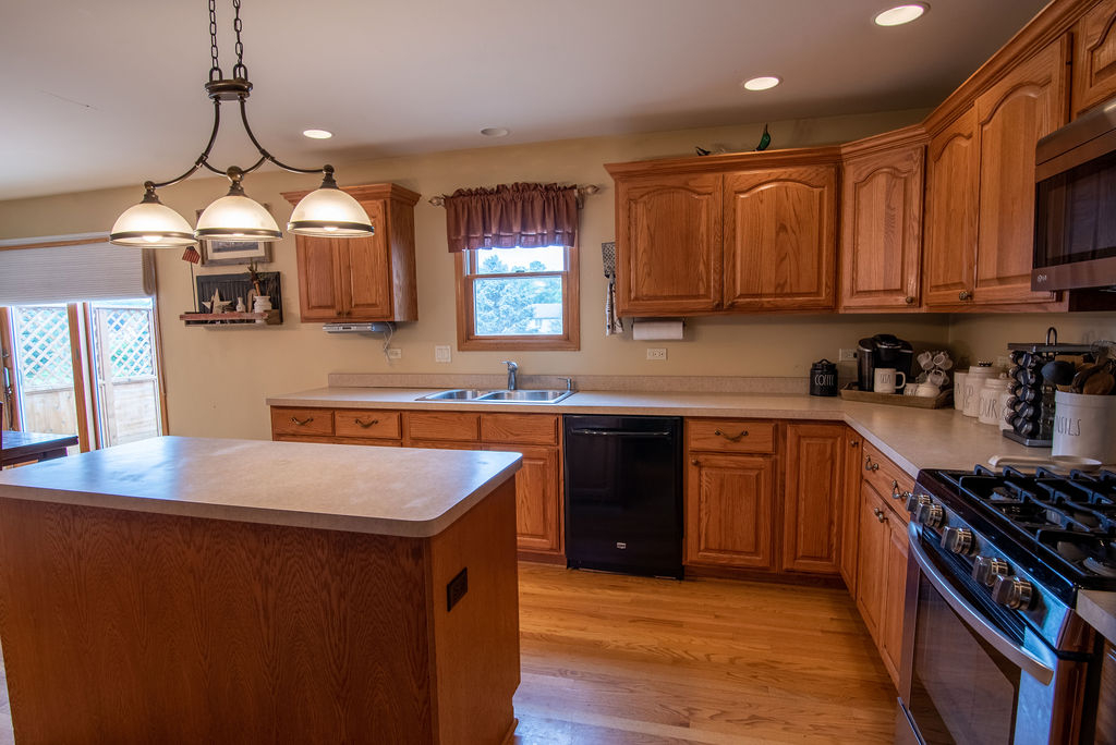 8709 South Rood Road Kingston, IL 60145 - Photo 11 of 25