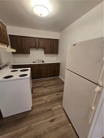 $775 | 210 5th Avenue, Unit 16, Elizabeth, PA 15037