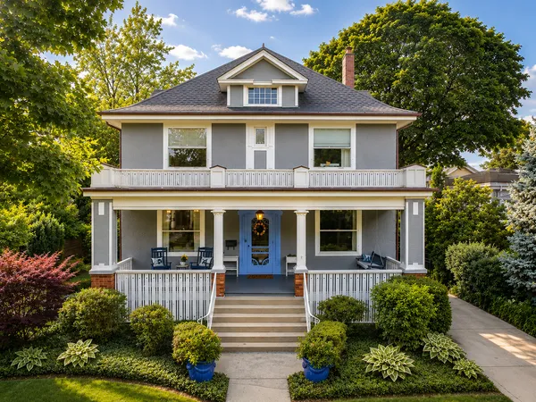 $1,750,000 | 310 South Waiola Avenue, La Grange, IL 60525