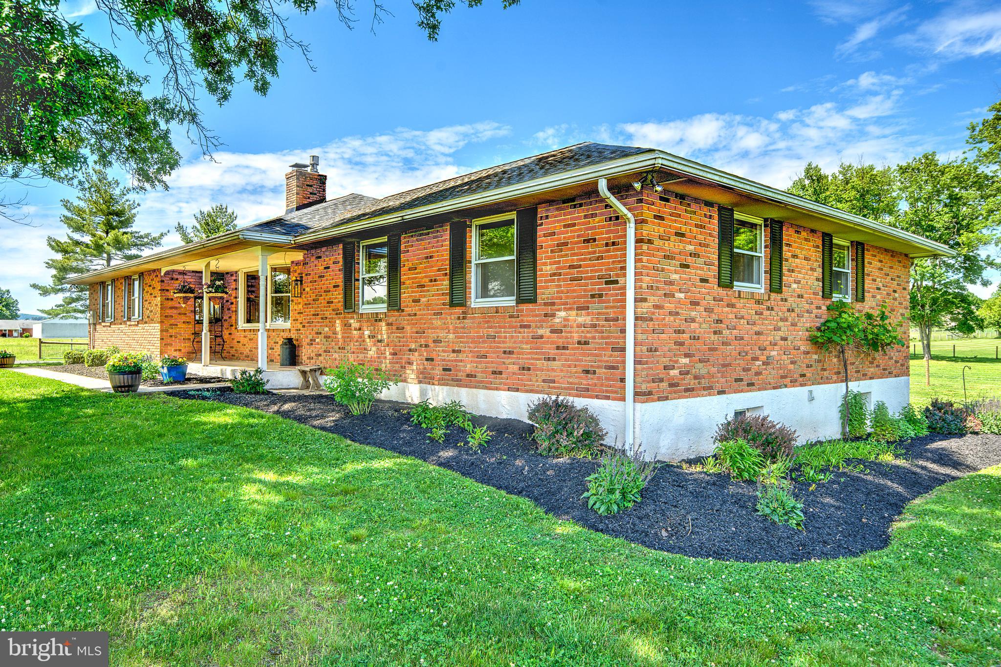141 Green Hill Road Barto, PA 19504 - Photo 9 of 95