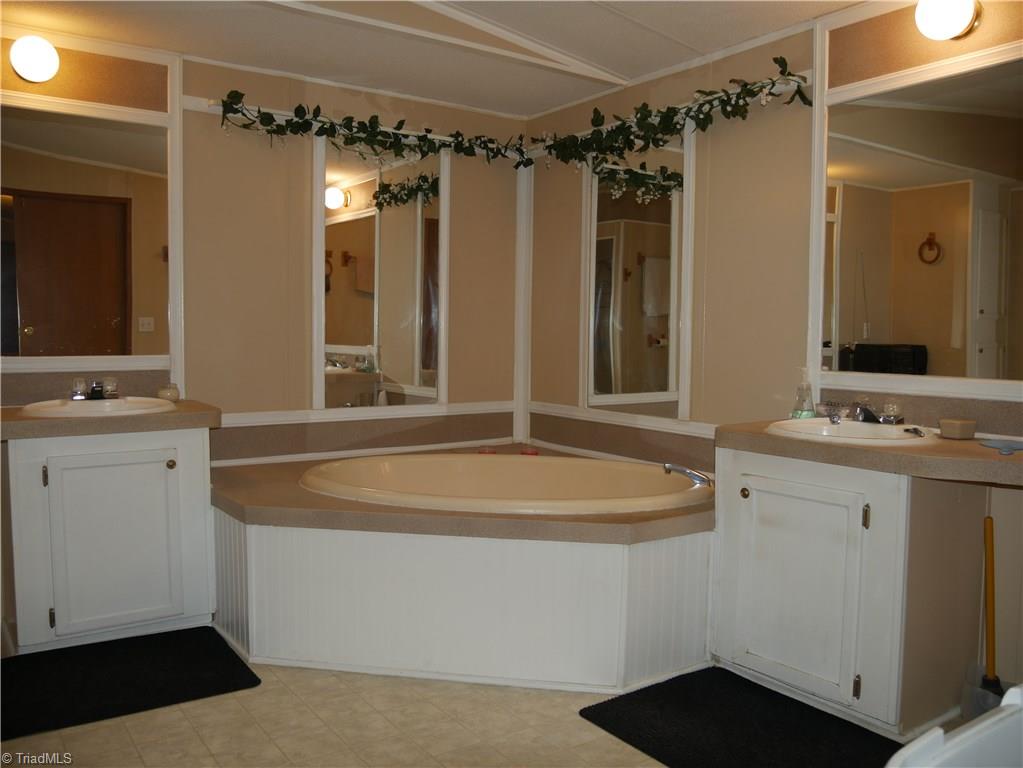 1026 Dodgetown Road Walnut Cove, NC 27052 - Photo 8 of 11 Gallery Image 8