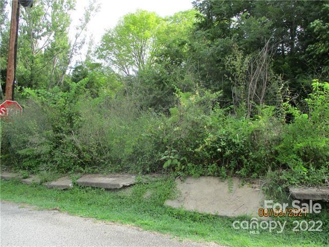 512 5th Street Lancaster, SC 29720 - Photo 5 of 8 a view of a wooden fence and trees