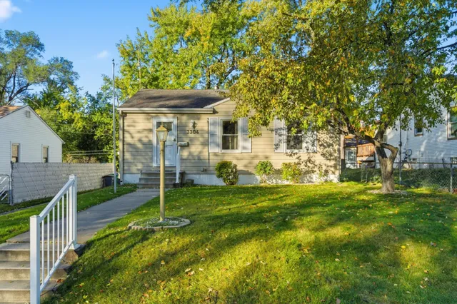 $315,000 | 3304 Yukon Avenue South, St. Louis Park, MN 55426