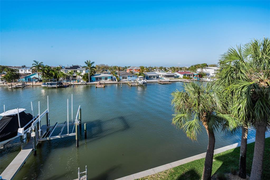 140 Marcdale Boulevard Indian Rocks Beach, FL 33785 - Photo 42 of 71