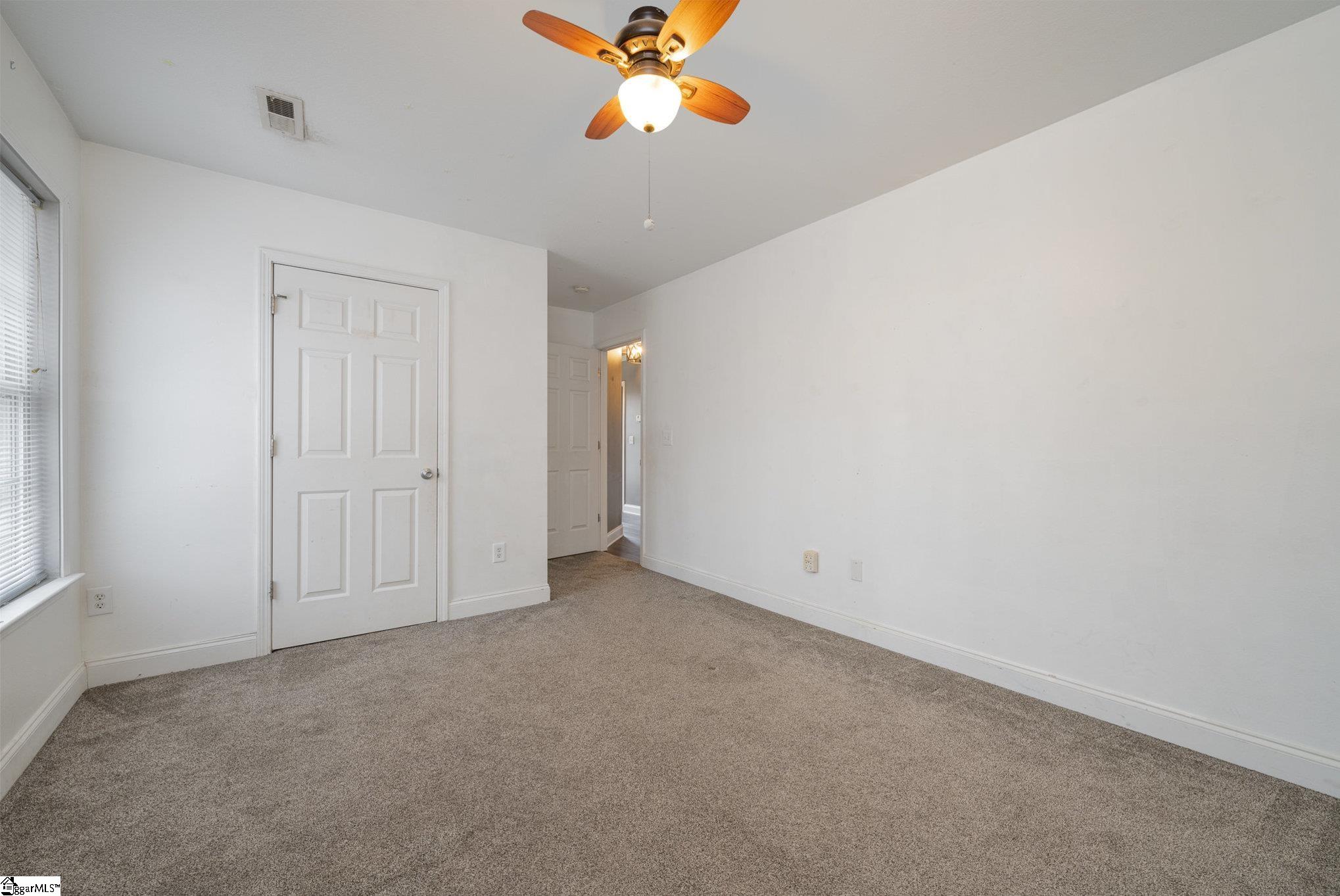 106 Packridge Road Taylors, SC 29687 - Photo 17 of 31