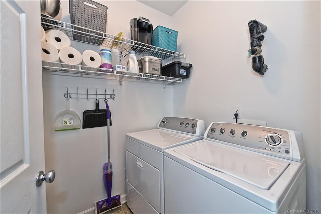 609 Raphael Place Charlotte, NC 28205 - Photo 35 of 36 a utility room with dryer and washer