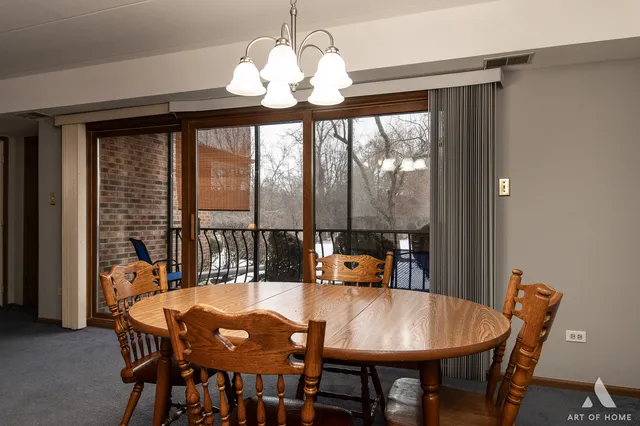 $199,900 | 11119 Heritage Drive, Unit 1B, Palos Hills, IL 60465