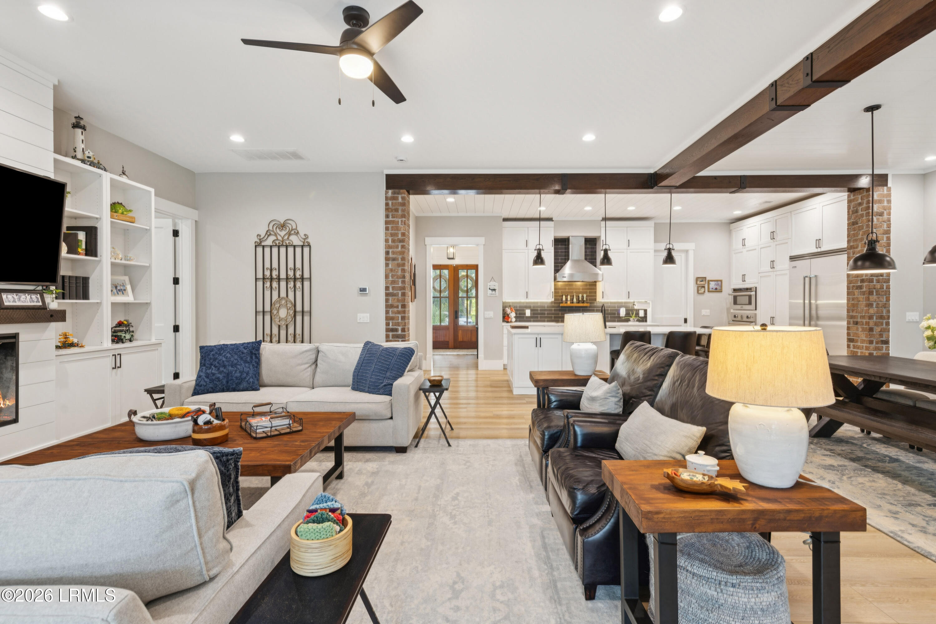 219 Jonesville Road Hilton Head Island, SC 29926 - Photo 10 of 72 217JonesvilleRd-IslandHouseMedia-0030