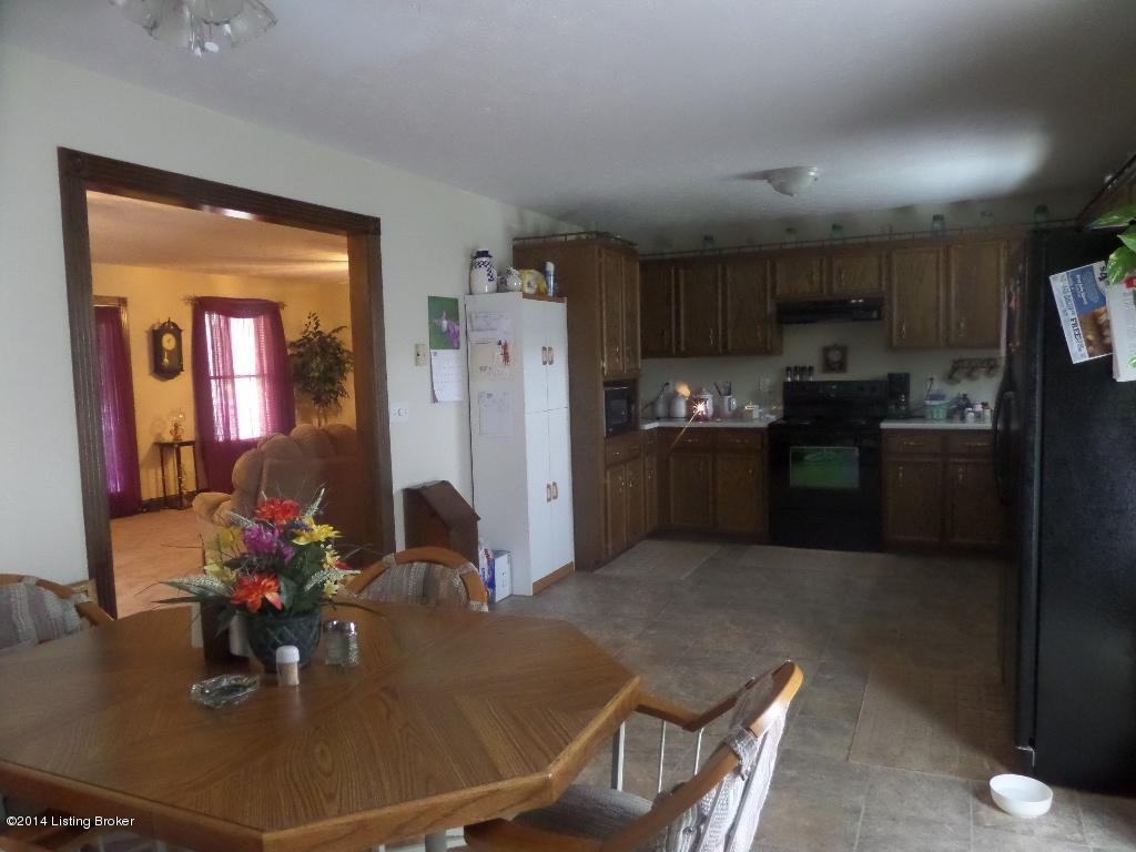 1400 Red Mill Road Elizabethtown, KY 42701 - Photo 9 of 25 another view of eat in kitchen