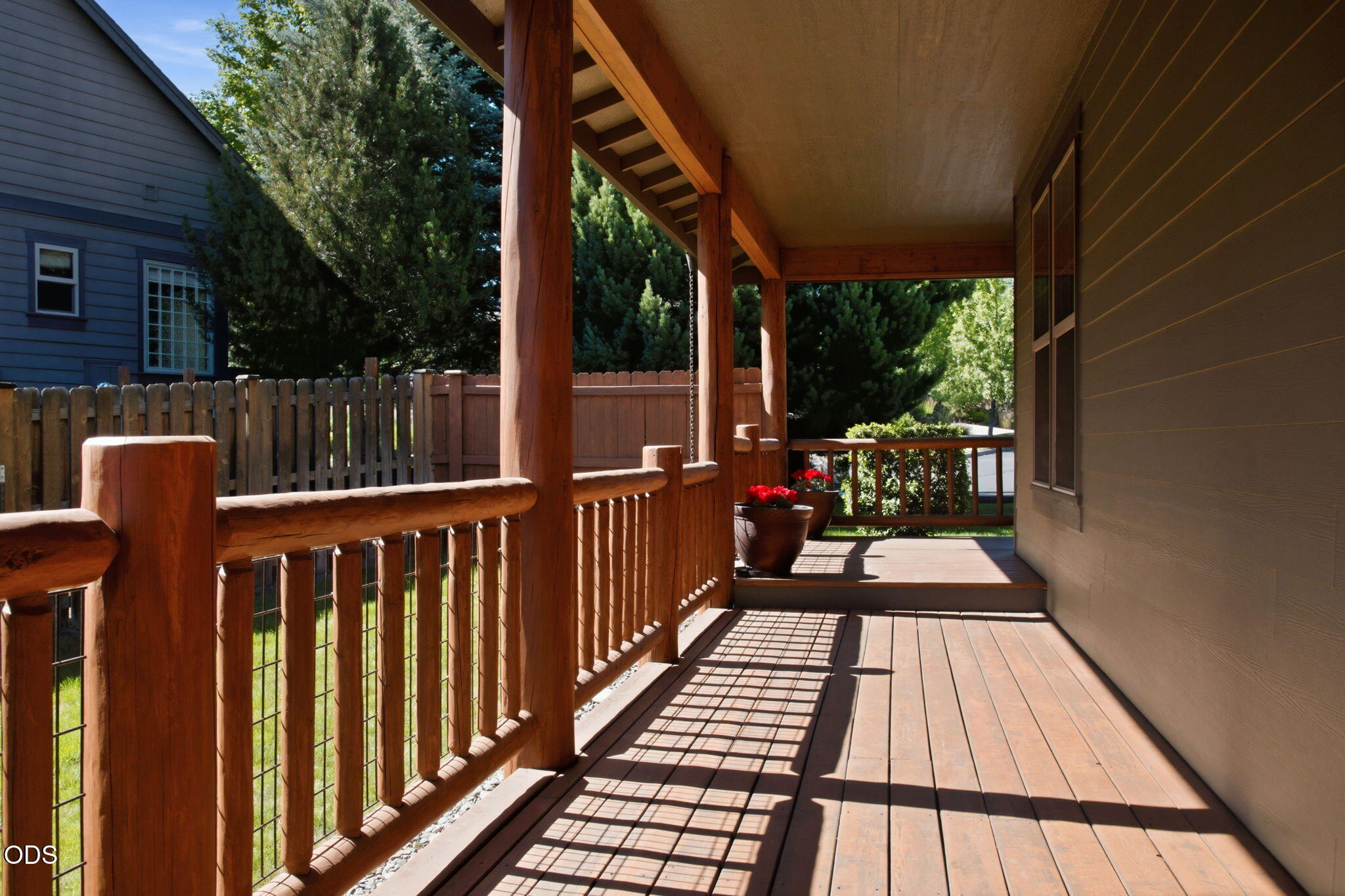 20483 Southeast Blue Ridge Lane Bend, OR 97702 - Photo 42 of 44